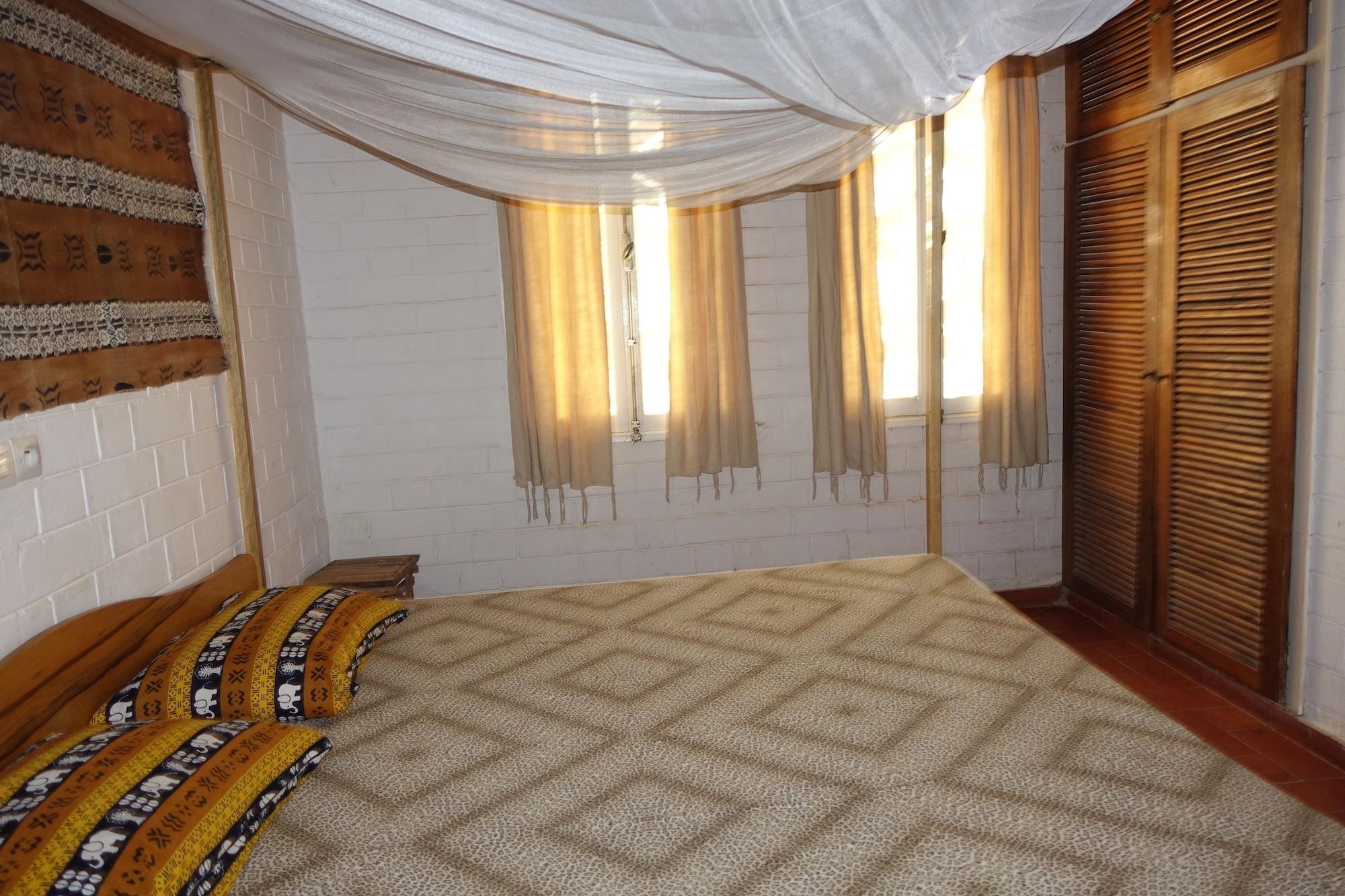 Keur Marrakis Hotell M'Bour Exteriör bild