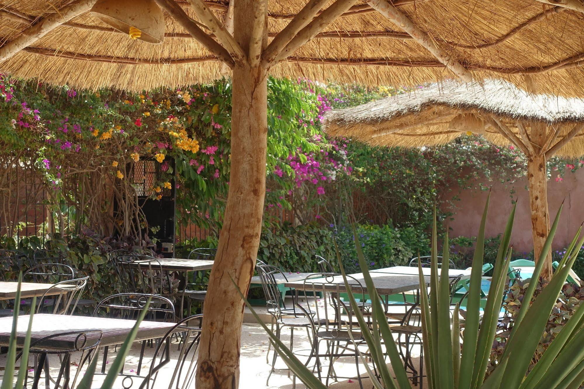 Keur Marrakis Hotell M'Bour Exteriör bild